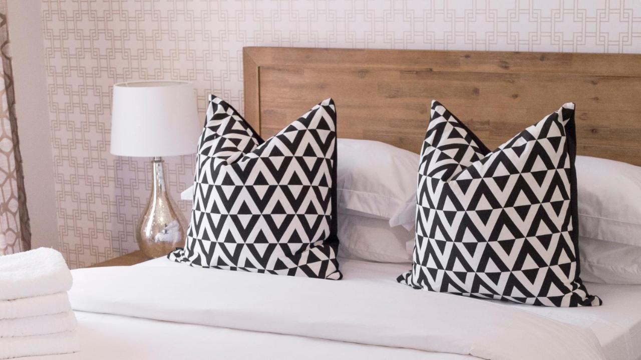 3 Lux Suites Мидделбург Экстерьер фото