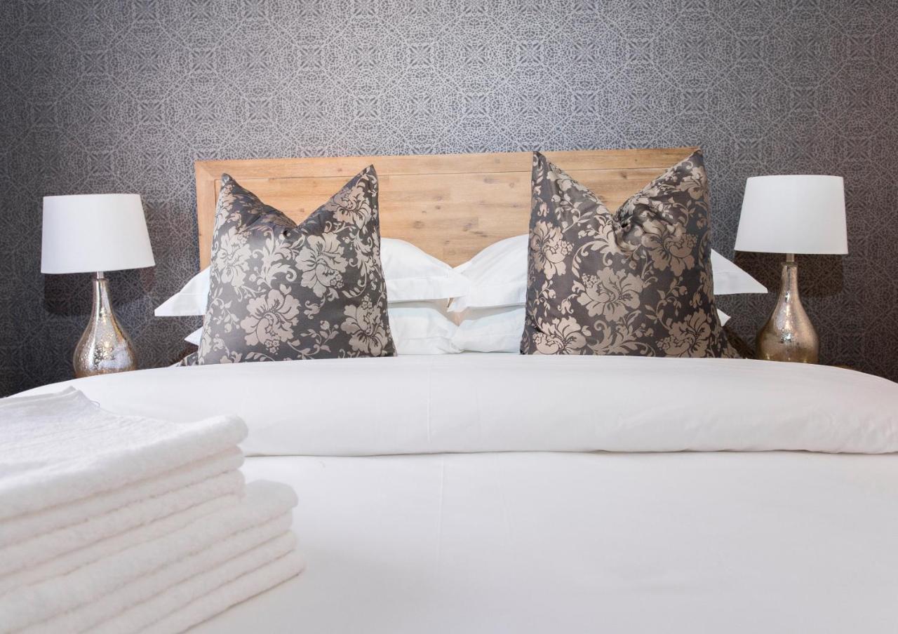3 Lux Suites Мидделбург Экстерьер фото